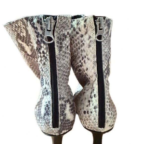 L’Intervalle Dukette snake print boots - Picture 2 of 7